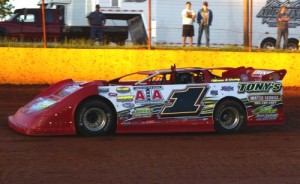 Kenny Collins, seen here from earlier action, scored the Crate Late Model victory at Toccoa Speedway Friday night. Photo by Terry Spackman