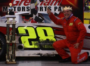 Lee Langford outdistanced the competition to score the Outlaw Late Model feature victory during the World Crown 300 weekend at Gresham Motorsports Park.  Photo by Terry Spackman