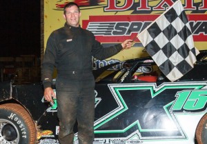 Shawn Chastain made the trip to Dixie Speedway's victory lane with a win in Saturday night's Super Late Model feature.  Photo by Kevin Prater/praterphoto.com