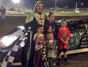 In his first race in more than 10 years at Farmer City Raceway, Scott Bloomquist powered to the win in Friday night's World of Outlaws Late Model Series feature.  Photo courtesy WoO Media