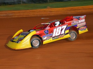 David McCoy, seen here from earlier action, scored the victory in Saturday night's Limited Late Model season finale at Hartwell Speedway. Photo: DTGW Productions / CW Photography