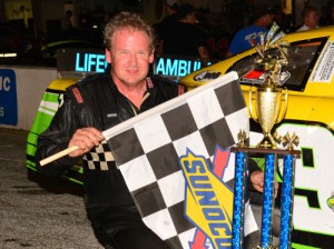 Wayne Niedecken, Jr. scored the Pro Late Model victory at 5 Flags Speedway Friday night.  Photo by Fastrax Photos/Tom Wilsey/Loxley, AL