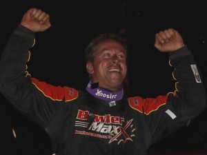 Rick Eckert scored the World of Outlaws Late Model Series Firecracker 100 victory Saturday night at Lernerville Speedway, taking home the $30,000 payday. Photo by Steve Schnars