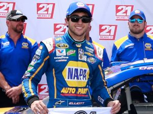 Chase Elliott scored the NASCAR Sprint Cup Series pole for Sunday's Geico 500 at Talladega Superspeedway Saturday afternoon.  Photo by Sean Gardner/Getty Images