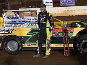 Donald McIntosh made the trip to victory lane at Crossville Speedway Saturday night with a win in the Southern Nationals Bonus Series.  Photo: Blount Motorsports