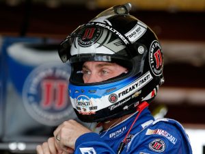 Kevin Harvick will start Sunday's NASCAR Sprint Cup Series season finale from the pole at Homestead-Miami Speedway. Photo by Todd Warshaw/Getty Images